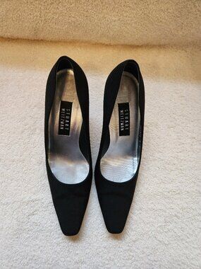 Stuart Weitzman Black Crepe Fabric Pumps with Heel Size 8